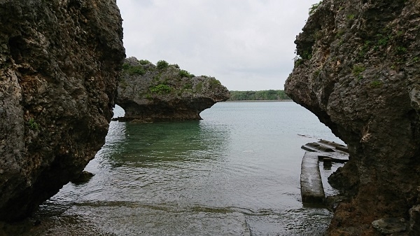 練馬区、中村橋・富士見台、サヤン鍼灸院・接骨院ブログ、浜比嘉島、アマンジの右海岸