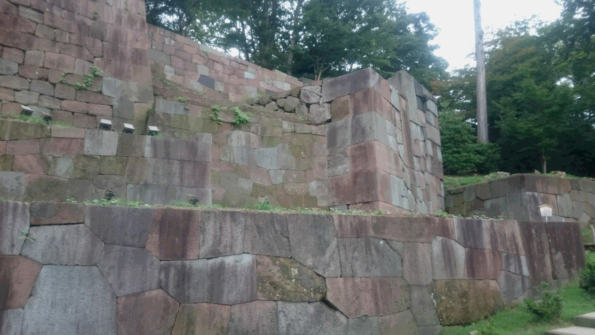 練馬区、中村橋・富士見台、サヤン鍼灸院・接骨院、金沢、玉泉院の石垣