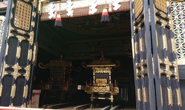 練馬区、中村橋・富士見台、サヤン鍼灸院・接骨院ブログ、東照宮、神輿舎、左