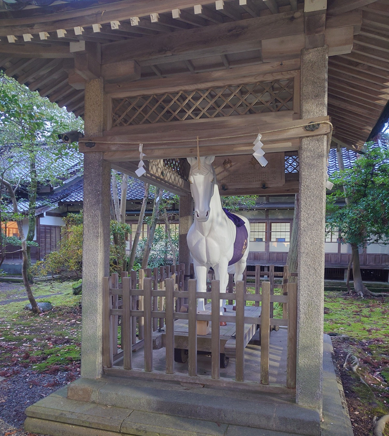練馬区、中村橋・富士見台、サヤン鍼灸院・接骨院ブログ、神馬像