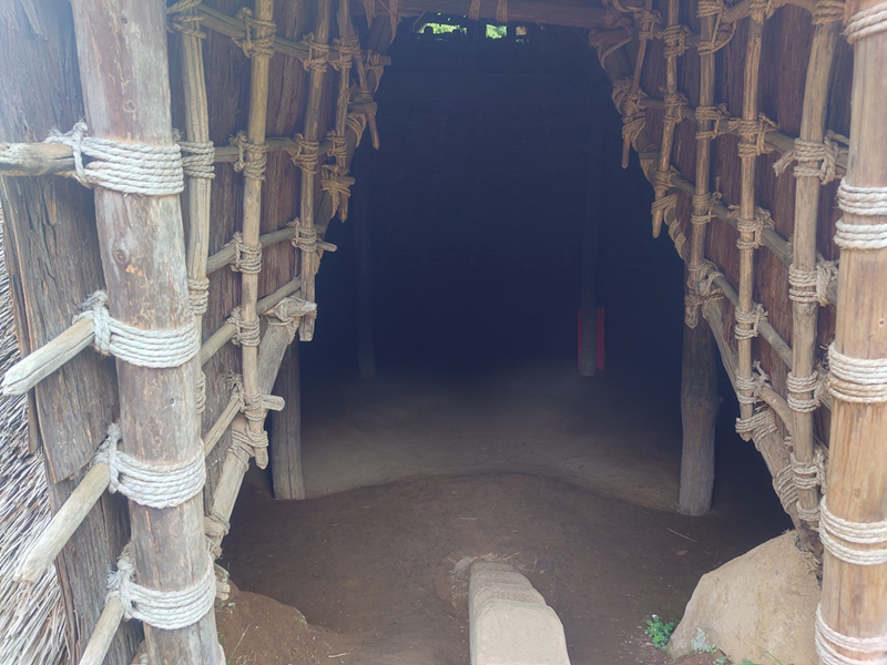 練馬区、中村橋・富士見台、サヤン鍼灸院・接骨院ブログ、竪穴住居入口