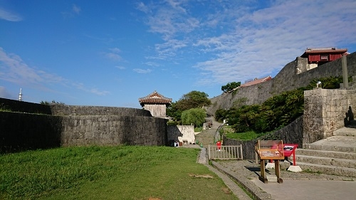 練馬区、中村橋・富士見台、サヤン鍼灸院・接骨院ブログ、首里城公園、広場